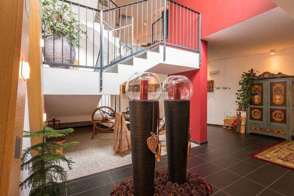 Hotel Rezia La Villa  Extérieur photo